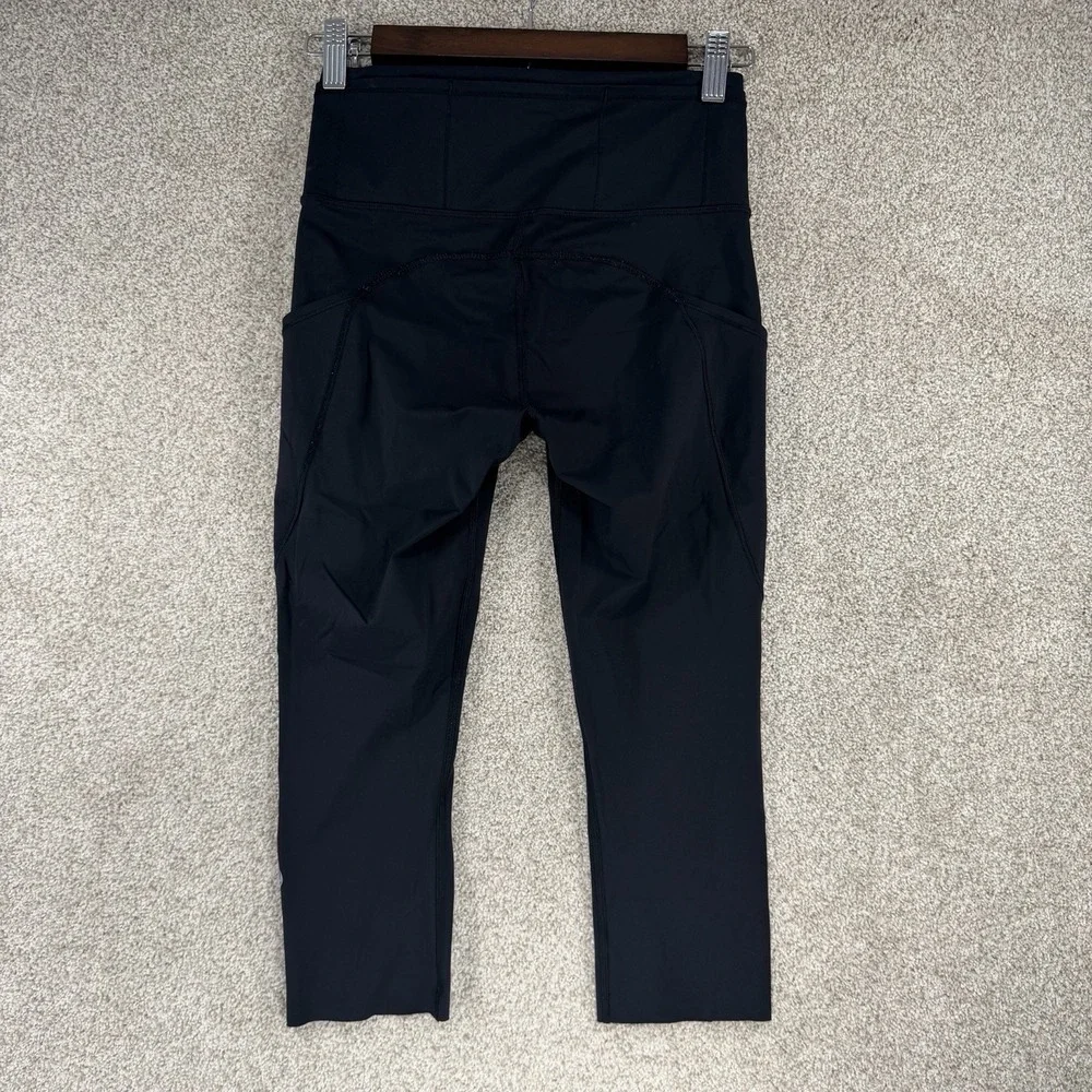 Lululemon Sz 6 Fast & Free Crop ll Nulux 19 Black Athletic Capri Gorpcore 5 Pckt